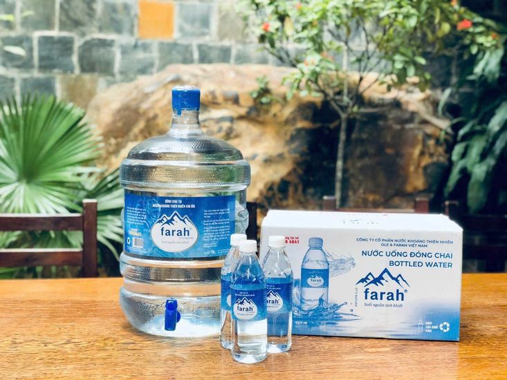 thùng nước Farah